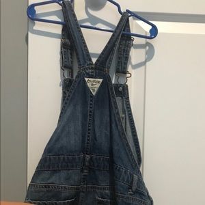 Oshkosh b’gosh overalls💙